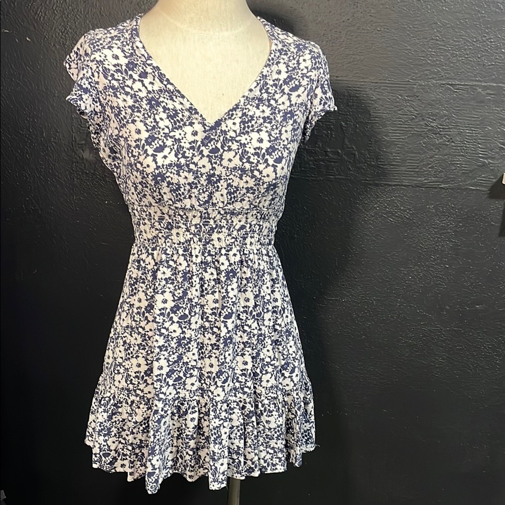 Rails Floral Blue‎ and White Women's Top
